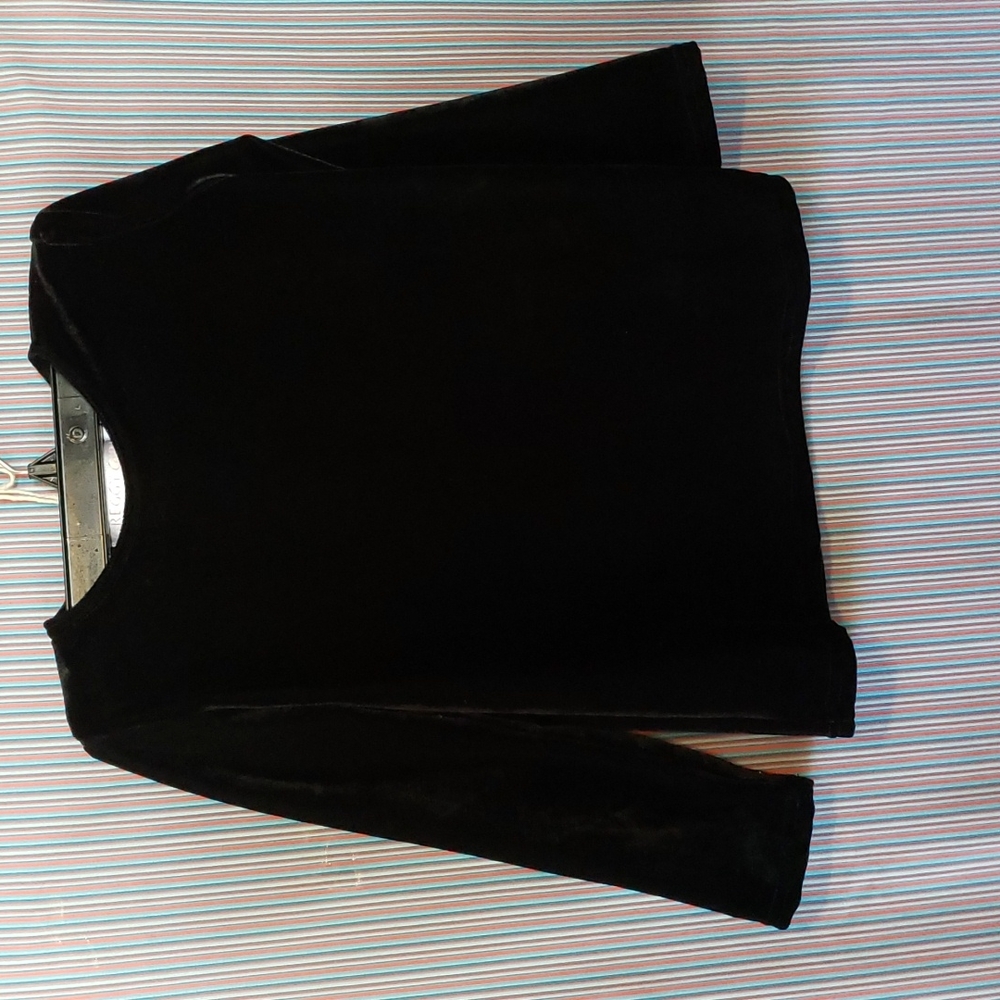 Plain black velvet long sleeved shirt